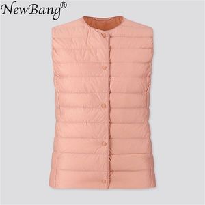 Bang Women 's Warm Vest Ultra Light Down Vest 여성 Matt Fabric Waistcoat 휴대용 소매 소매 겨울 라이너 L220812