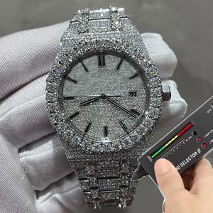 Дизайнерские роскошные часы Moissanite версия VVS Мужские часы автоматические серебряные бриллианты качество испытаний eta Движение из нержавеющей стали.