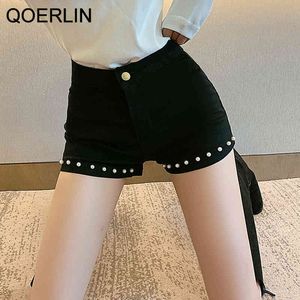 Qoerlin Summer Beach Black Pearl Beaded Denim Cotton Sexy Slim Shorts Solid Low How Women Bodycon Shorts Plus Size Jeans 210412