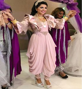 Blekrosa karakou aftonklänning indisk byxdräkt arabisk jumpsuit 2022 chiffon spets albansk kalkon prom klänningar med jacka