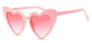 lunettes de soleil coeur à la mode pour les femmes lunettes de soleil oeil de chat uniques noir rose rouge lunettes de soleil en forme de coeur pour les femmes