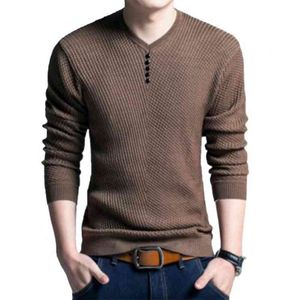 Autumn Winter Sweaters Män Solid Color V Neck LongeChes Solid Color Buttons Decor Knitwear Djuptröja L220730