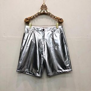 Men's Shorts Reflective PU Leather Knee Length Summer Cropped Trousers Men's Loose Cross Pants Large Hip Hop Dance Costume Silver RedMen