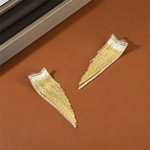 Niche Harp Diamond Irregular Long Tasse Stud Earrings French Romantic Light Luxury High-End Temperament Fashion Jewelry Gift2054