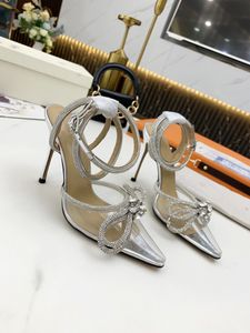 Sandali eleganti di lusso da sera Décolleté con fiocco in raso con slingback Scarpe con tacco a rocchetto Sandali Pantofole da donna