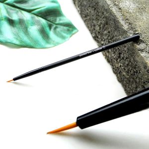 Profesyonel Eyeliner Fırça Gösterişli Liner 17# Yün Fiber Makyaj Araçları Göz için