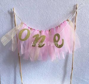 Altre forniture per feste festive Pompon rosa fatto a mano Tulle Cake Topper Bunting Princess 1st Birthday Banner Gold One Flag Baby Shower