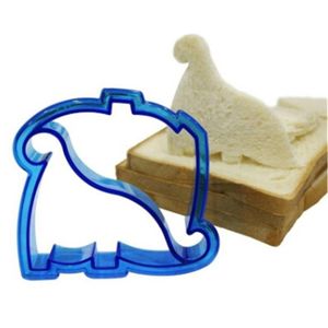 Baking Moulds 1Pcs Plastic Sandwich Cutter Home DIY Puzzle Shape Bread Toast Mould Creative Lunch Kitchen AccessoriesBaking