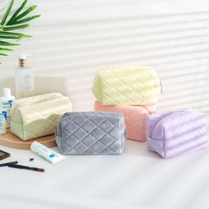 Cosmetic Bags & Cases Velvet Case Large Capacity Soft Pillow Bag Girls Portable Storage Student Pencil Grid Stationery Pen Pouch