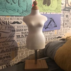 1/2 Female woman body sexy doll mannequin sewing for female clothes,busto dresses form stand1:2 scale Jersey bust can pin xiaitextiles 1pc C760