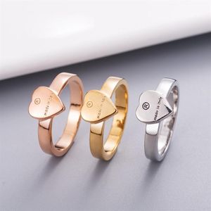 Kobiety pierścionek z sercem ze znacznikiem Silver Gold Rose Cute Letter Finger Rings Prezent dla miłości dziewczyny moda biżuteria Akcesoria 300m