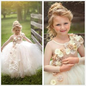 2022 Sevimli 3D Çiçek Boncuklu Kızlar Pageant Elbiseler Çocuk Doğum Günü Tatili Yüksek Düşük Parti Elbiseleri Prenses Çiçek Kız Elbiseler BC3451 B0621