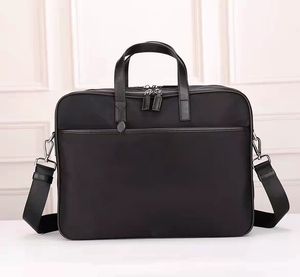 Designer messenger bags Classic Briefcase Business handbags for men Waterproof canvas shoulder bag Detachable shoulder strap man purse Cross Body tote bags