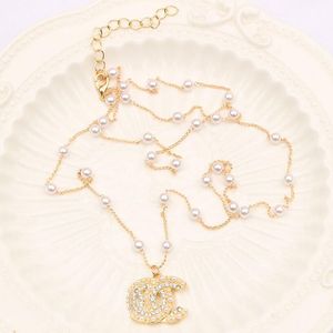 Luxury Women Designer Necklace Choker Chain Crystal Rhinestone 18K Gold Plated C-Letter Pendants Necklaces Statement Wedding Jewelry XL0002 party