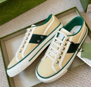 Tennis 1977 Print Sneaker Green and Red Web Stripe Shoe Luxurys Low-Top Lace Up Classic Cellulose Grid Sneakers Designers Casual Shoes ADASDASDADASDASD