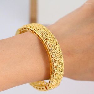 Armreif Mode Dubai Gold Afrikanisches Armband Frauen Großhandel Designer Legierung Schmuck Hochzeit Luxus Hawaiian JewelryBangle Inte22