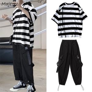 Men Sets Striped Anklelength Trousers Plus Size 3XL Summer Korean Hiphop Chic Leisure Fashion Loose Safaristyle Teens Ins 220705
