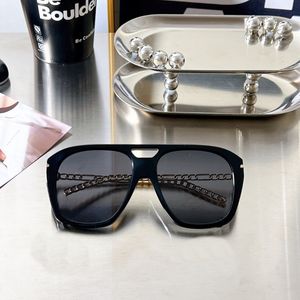 2022 New Square Fashion sunglasses Frame Outdoor High Resolution Polarized Glasses High Quality UV400 Comes With Letter Pendant GG0723S