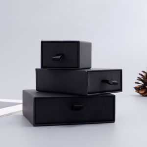 Kağıt Kutu Özel Takı Kutusu Şık Küçük Jewerly Ambalaj Ekranı Kolye için Siyah Toplu Çekme Karton Hediye Kutuları