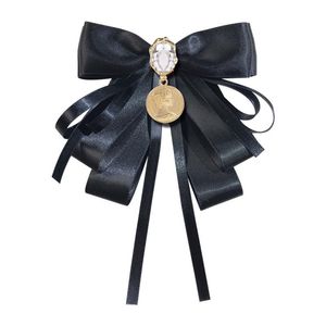 Pins Brooches Retro Ribbon Bow Necktie Black Fabric Tie Pins British Style Beauty Head Shirt Collar Jewelry Accessories