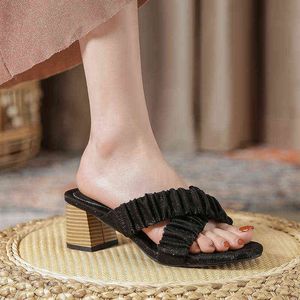 Terlik Kadınlar S Yeni Yaz Roman Tarzı Ayakkabı Kalın Sanatlar Dışarıda Bir Pedal Giyim Sandalet ve Kadınlar 220516