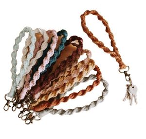 Macrame -armbands nyckelringar handleds lanyard rem nyckelarmband blandade färg makramar flätade nyckelringar