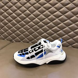 Chaussures décontractées de roue de créateurs masculins noir et blanc de qualité en cuir de qualité classique baskets plates de style os classique 40-45