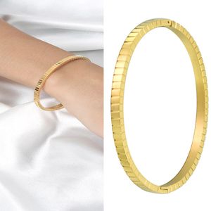 Armband och armband för kvinnor mode charm guld färg rostfritt stål lyxmärke smycken tillbehör anpassade designer indiska smycken gåva grossist