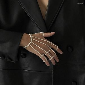 Связанная цепочка очарование жемчужное запястье браслет для женщин мужчина панк золотой цвет пары пальцев с бисером эмо -ювелирные украшения пульса