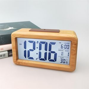 Solid Wood Table Clock Desktop Alarm Room Living Decoration Electronic Fashion Office Desk 220426