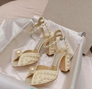 أنيقة الزفاف الزفاف الزفاف Sacora Sicorals أحذية النساء حزام الكاحل عالية الكعب مصمم العلامة التجارية لؤلؤة سيدة مضخات مصارع الصندل EU35-43