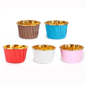 Cupcake Cups Jednorazowe Złoto Folia Muffin Liners Papier Pieczenia Puchar Souffle Pudding Ramekin Posiadacze na imprezę XBJK2203