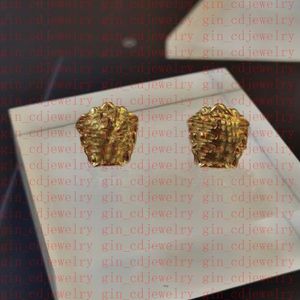 Fashion Designer Earrings V Letter Banshee Medusa Head Gold Plated Womens VE23 Charm