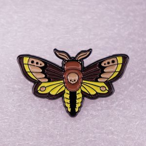 Death Head Hawk Moth Czaszka Enamika Pinki metalowe odznaki klapi broszki Kurtki Kurtki dżinsy Akcesoria biżuterii