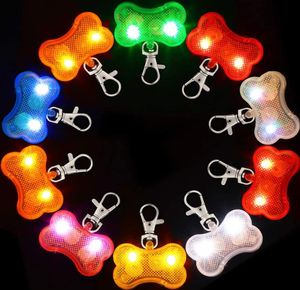 LED-Halsband, Haustier-Sicherheits-Clip-On-Licht, leuchtende Hunde- und Katzen-ID-Tags, Leine, leuchtender Anhänger für nächtliche Spaziergänge mit dem Hund, Camping, Knochenform, wasserdicht