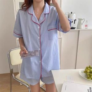 Koreanska rum bär pyjamas för kvinnor pyjamas lösa pijamas kostymer med shorts två styck set sommar mjuk casual hemdräkt våren 220329