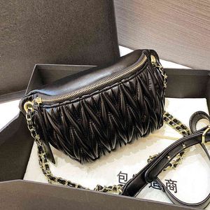 Fanny packs Women's Chest Bag French Soft Leather Shoulder Bag Ins Simple Messenger Chain Fold Bag Portable 220627