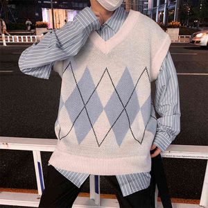 Argyle Sweater Vests Men Preppy Style Knitted Fashion V Neck Autumn Sleeveless Soft Unisex Men Jumpers Couple Oversize Popular L220730