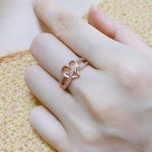 Cluster Rings Finger For Women Unique Hollow Out Zircon Rose Gold Color Silver Wedding Engagement Gifts Fashion Jewelry DZR026Cluster