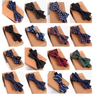 Designer Bowtie High Quality Fashion Man Shirt Accessories Navy Dot Bow Tie For Wedding Men Wholesale Party Business Formal