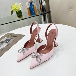 Amina Muaddi Rosie-Embellished Bow-detailed Silk Pumps Shoes Spool Heeled Sandals Slingback for Luxury Designers Dress Shoe Invined Factory Footwear