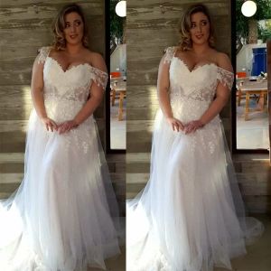 2022 Gorgeous Plus Size Wedding Dresses Bridal Gown Off The Shoulder Straps Lace Applique Sweep Train Custom Made Tulle Beach Country Vestido De Novia 403 403