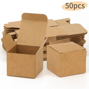 50pcs 브라운 크래프트 페이퍼 파티 선물 선물 DIY 박스 상자 웨딩 파티 박스 멀티 크기 커스텀 220706