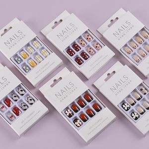 24pcs/box falseネイルフルカバーUVジェルグリッター短い虚偽のネイル装飾されたデザインプレスの爪のアート偽の延長ヒントのための人工爪