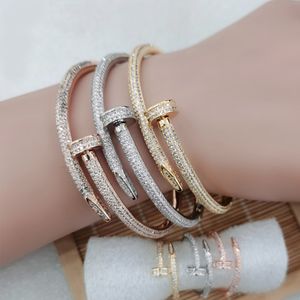 Luxury Nail Bangle Gypsophila Diamond Stainless Steel Fashion Couple Gold Bracelet Women Jewelry In Hand Valentine Day Gift for Girlfriend Proposal Wedding