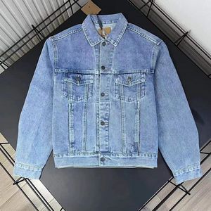 ستار نفس الأسلوب Overcoat Clothing Denim Jacket جاكيتات جديدة للرجال الفاخرة الكلاسيكية الكلاسيكية عالي الجودة معطف معطف البيسبول خارج الملابس الفضفاضة الزي الرسمي أعلى الملابس A005