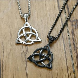 Naszyjniki wiszące retro metal celtycki węzeł naszyjnik triquetra symbol szczęśliwy amulet prezent unisex biżuteria