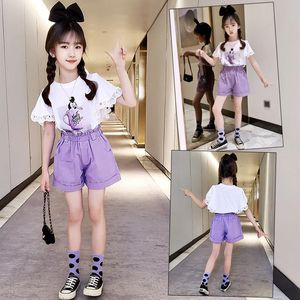 Kläderuppsättningar Tracksuit för Girl 2022 Summer Children Korean Cartoon O-Neck Top Shorts 6 8 12 14 år gammal butiksset Thanksgiving Outfits