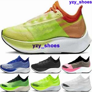 Zoom Fly 3 Sneakers Trainers Sıradan Ayakkabı Boyutu 12 Mens Runnings Büyük Boyut Beyaz Schuhe Bize 12 Kırmızı Kadın Kamuflaj US12 Siyah Chaussures Eur 46 Athletic 7438 Zapatos Kid