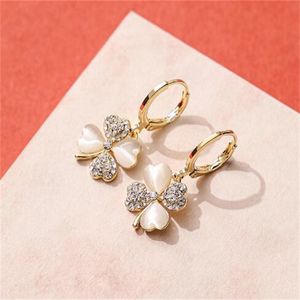 Orecchini a quattro foglie di trifoglio Orecchini a forma di cuore con diamanti in lega di opale Orecchini di Natale GC1194